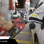 Como economizar combustivel em uma viagem longa?