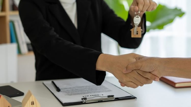 Dicas Práticas para Comprar um Imóvel com Segurança Jurídica Total